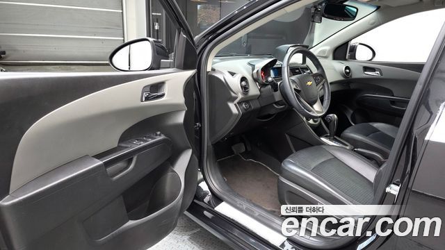 Chevrolet Korea Aveo 2015 — photo 13