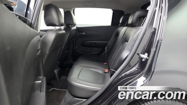 Chevrolet Korea Aveo 2015 — photo 18
