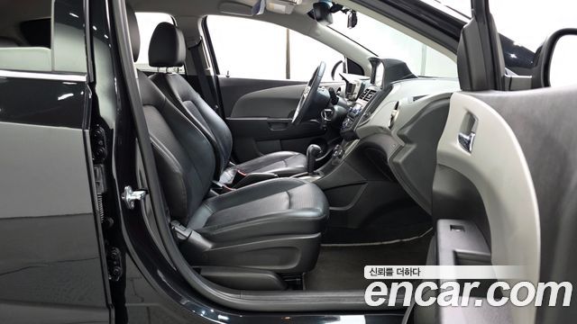 Chevrolet Korea Aveo 2015 — photo 16