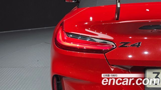 BMW Z4 2020 — photo 9