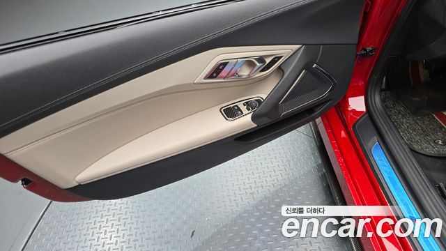 BMW Z4 2020 — photo 14