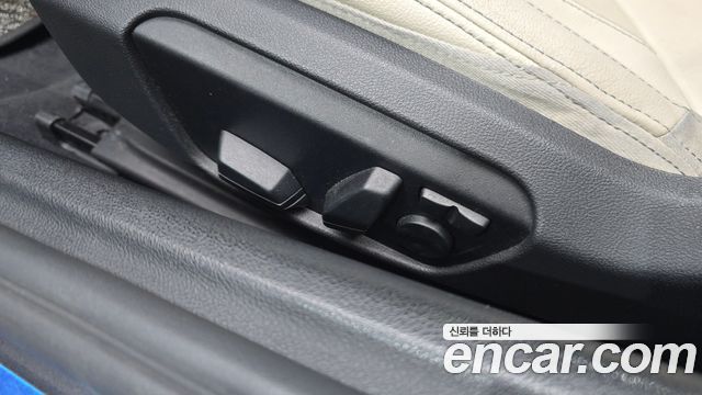 BMW Z4 2020 — photo 31