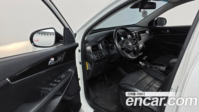 Kia Sorento 2016 — photo 13