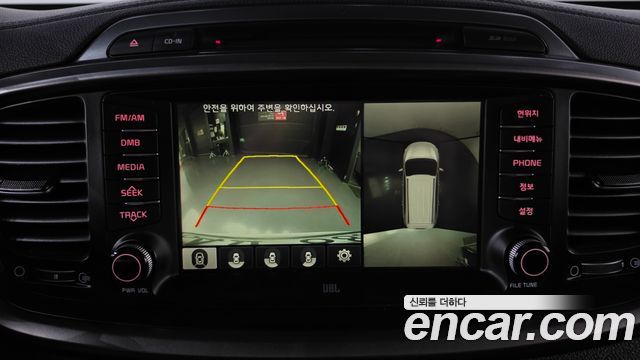 Kia Sorento 2016 — photo 20