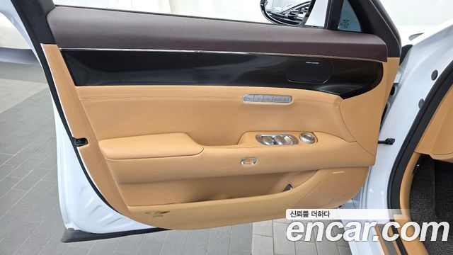 Genesis G90 2025 — photo 14