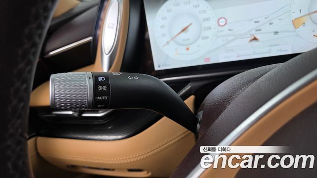 Genesis G90 2025 — photo 27
