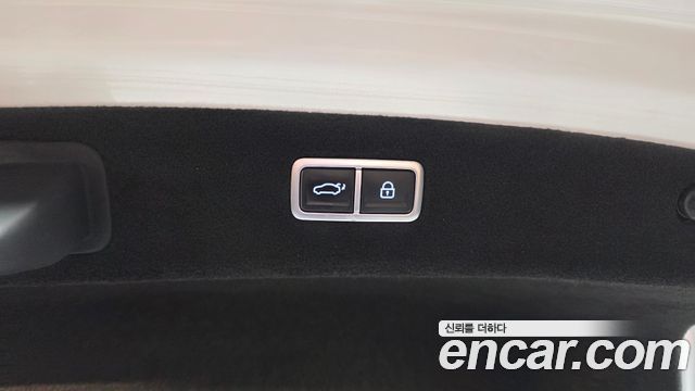 Genesis G90 2025 — photo 35