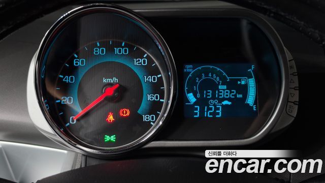Chevrolet Korea Spark 2014 — photo 11