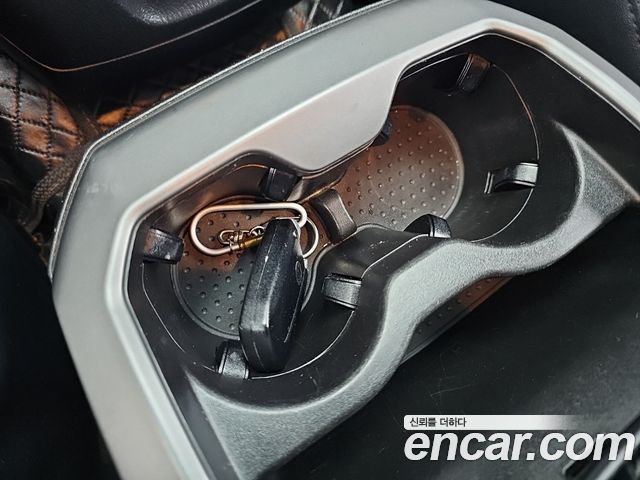 KG Mobility KORANDO 2018 — photo 16