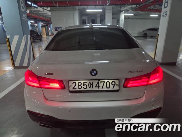 BMW 5-Series 2020 — photo 2