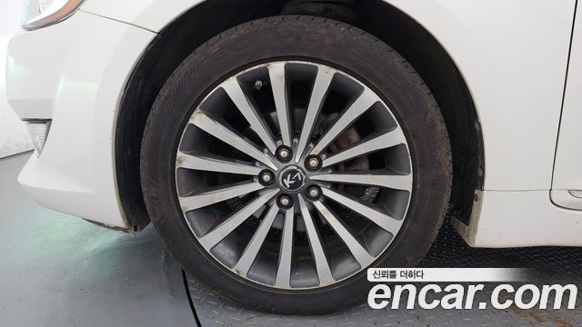 Kia K7 2012 — photo 5