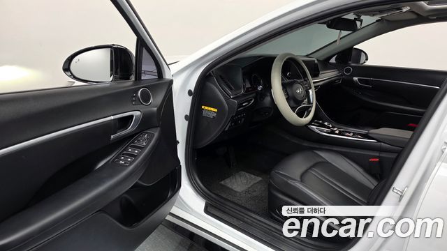 Hyundai Sonata 2020 — photo 13