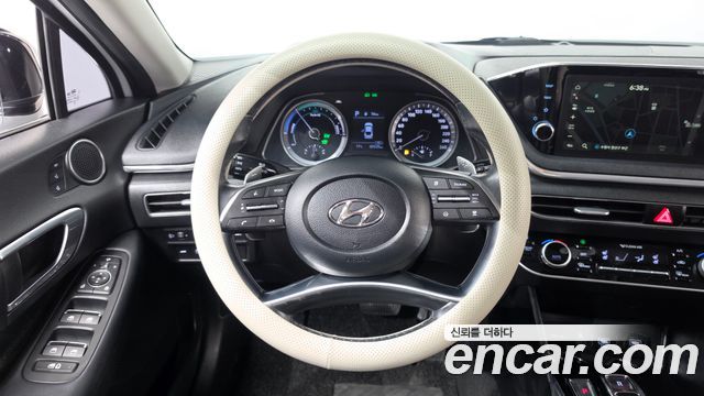 Hyundai Sonata 2020 — photo 19