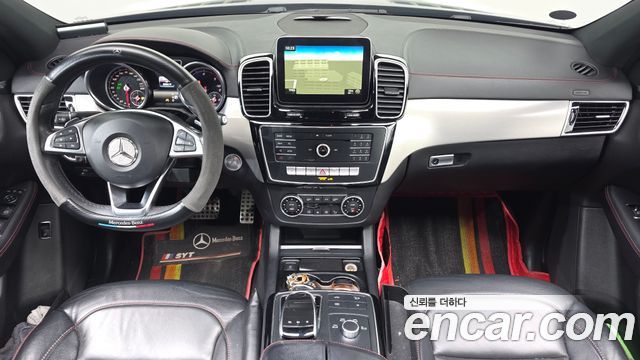 Mercedes-Benz GLE-Class 2018 — photo 7