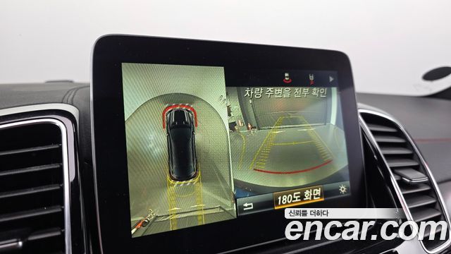 Mercedes-Benz GLE-Class 2018 — photo 15