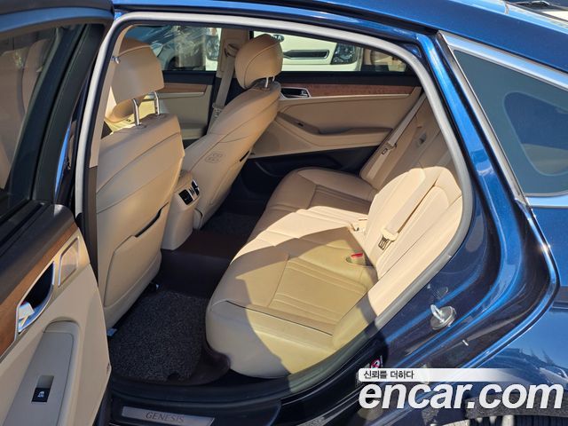 Genesis G80 2020 — photo 7