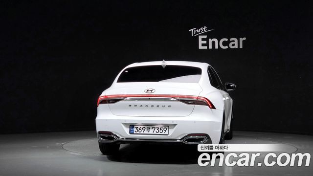 Hyundai Grandeur 2023 — photo 4