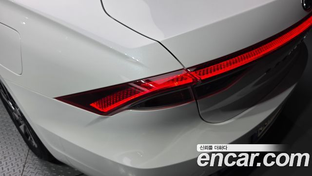 Hyundai Grandeur 2023 — photo 9