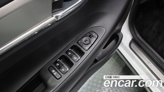 Hyundai Grandeur 2023 — photo 27