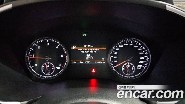 Hyundai Santafe 2021 — photo 11