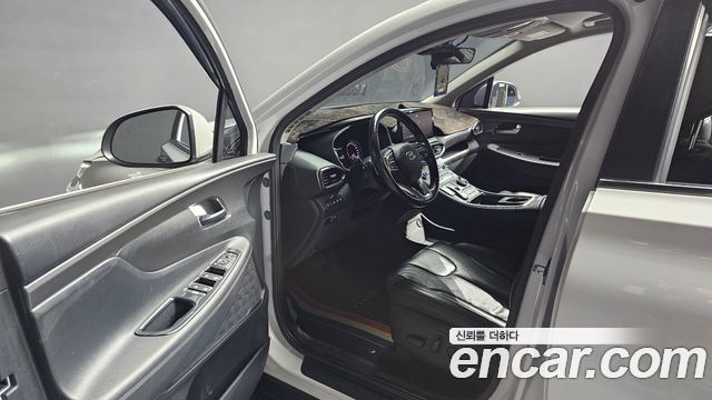 Hyundai Santafe 2021 — photo 13
