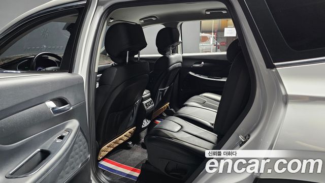 Hyundai Santafe 2021 — photo 16