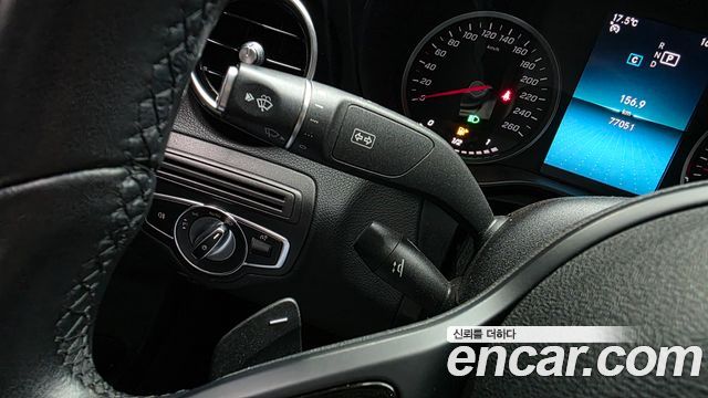 Mercedes-Benz C-Class 2019 — photo 22
