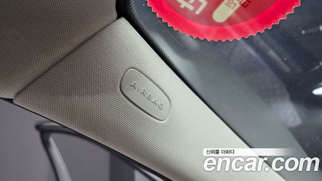 Mercedes-Benz C-Class 2019 — photo 29