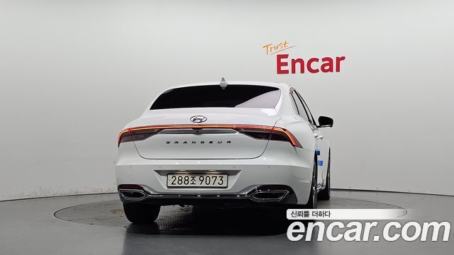 Hyundai Grandeur 2023 — photo 4