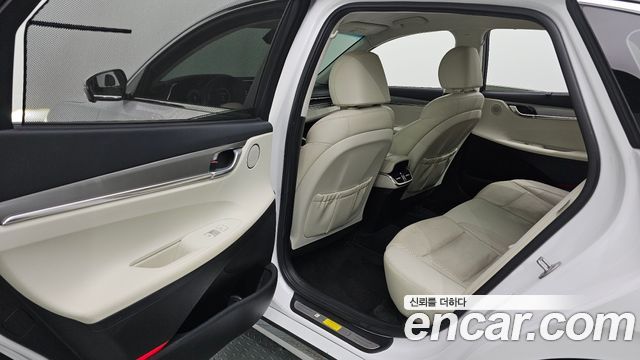 Hyundai Grandeur 2023 — photo 11