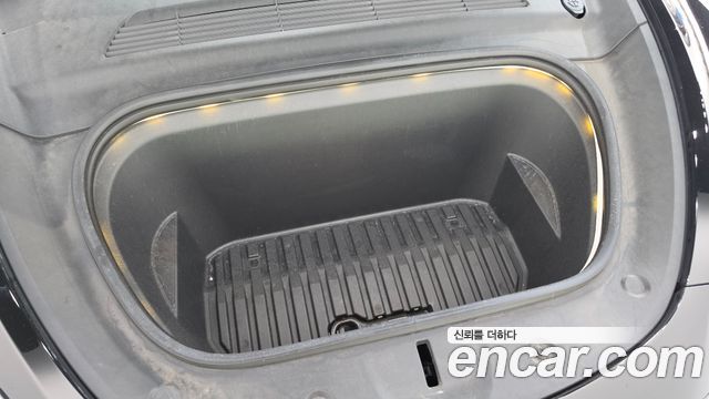 Tesla Model Y 2021 — photo 6