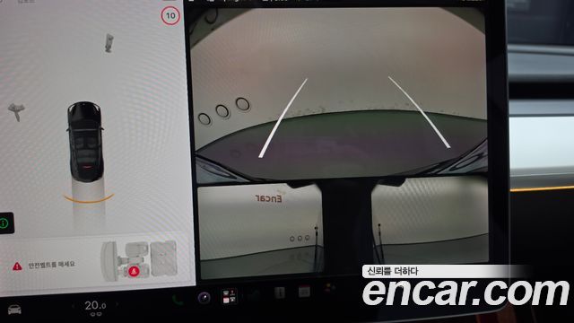 Tesla Model Y 2021 — photo 20