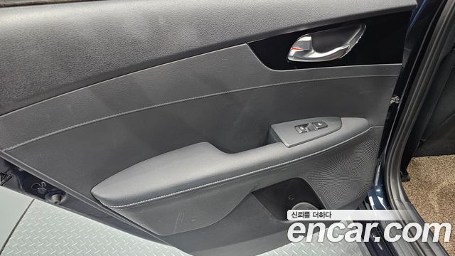 Kia K3 2020 — photo 15