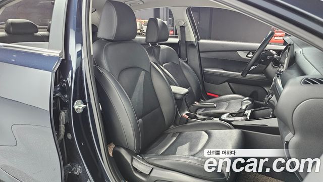 Kia K3 2020 — photo 16