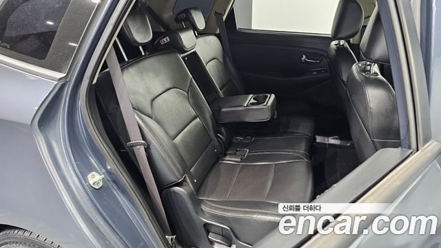 Kia Carens 2015 — photo 17