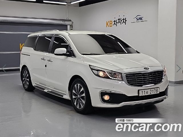 Kia Canival 2016 — photo 3