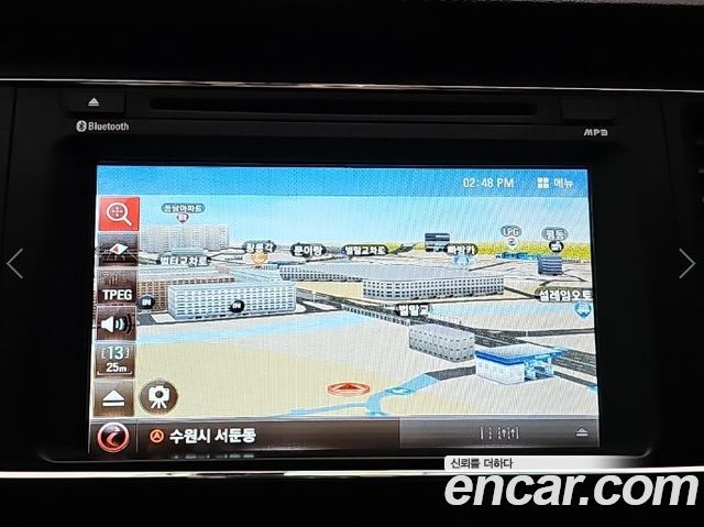 Kia Canival 2016 — photo 10