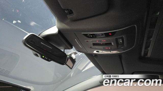Audi A6 2018 — photo 25