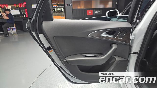 Audi A6 2018 — photo 15