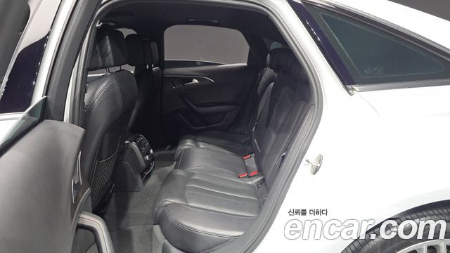 Audi A6 2018 — photo 16