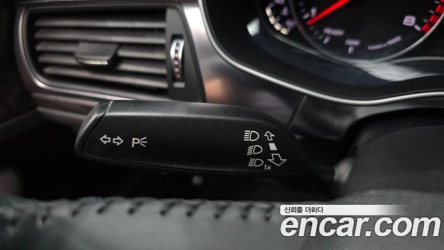 Audi A6 2018 — photo 29
