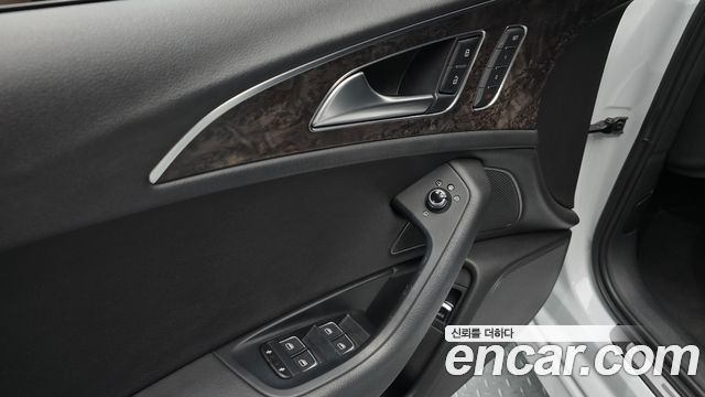 Audi A6 2018 — photo 33