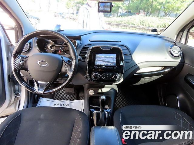 Renault Korea QM3 2014 — photo 7