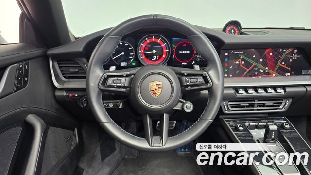 Porsche 911 2024 — photo 19