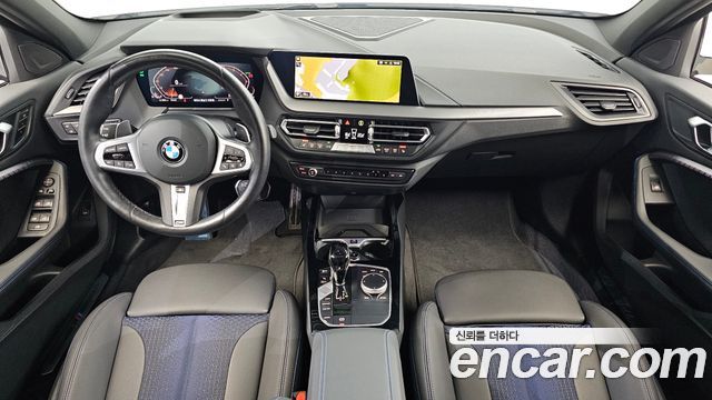 BMW 1-Series 2024 — photo 10