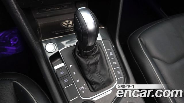 Volkswagen Tiguan 2020 — photo 12