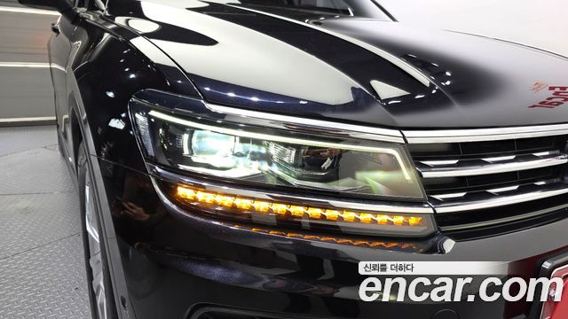 Volkswagen Tiguan 2020 — photo 8