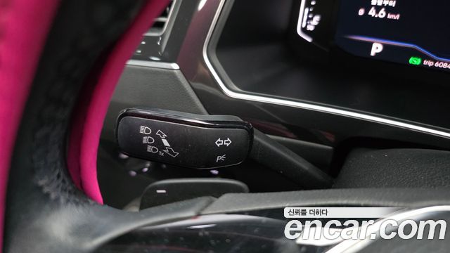Volkswagen Tiguan 2020 — photo 38