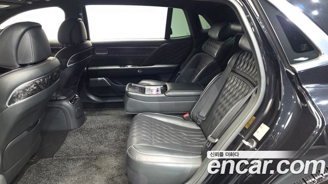 Genesis G90 2023 — photo 11