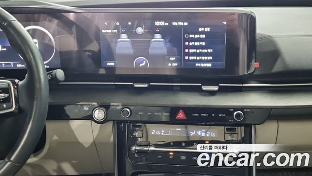 Kia Canival 2023 — photo 18